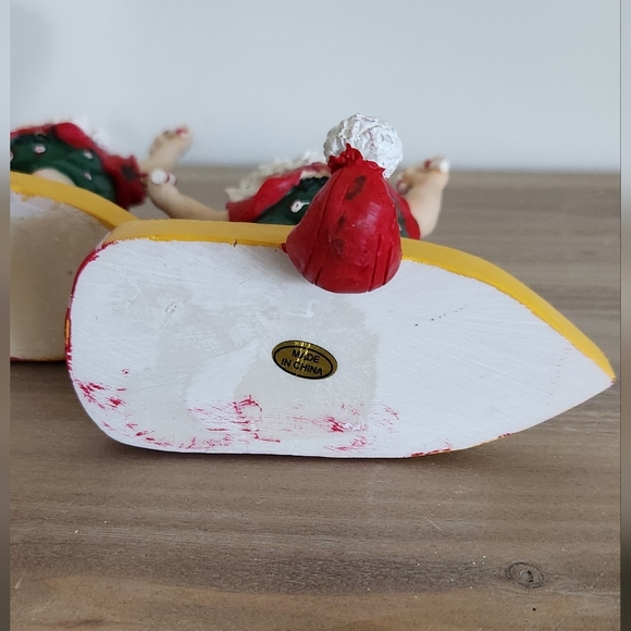 🎅 Christmas “Surfing with Santa” Stocking Holder Figurine Set – Preowned, Great - Picture 12 of 16